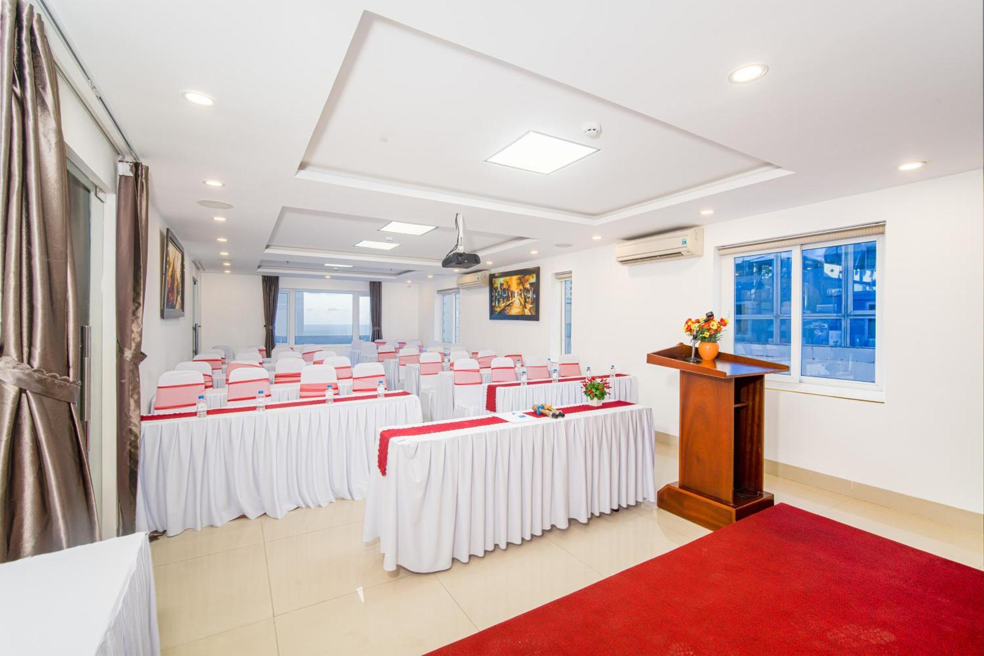 Golden Star Hotel By Thg Đà Nẵng Extérieur photo