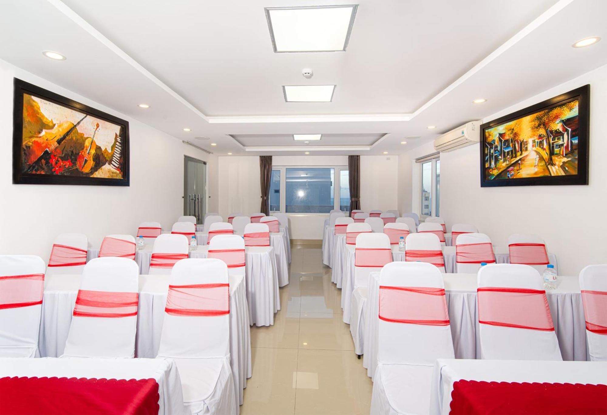 Golden Star Hotel By Thg Đà Nẵng Extérieur photo