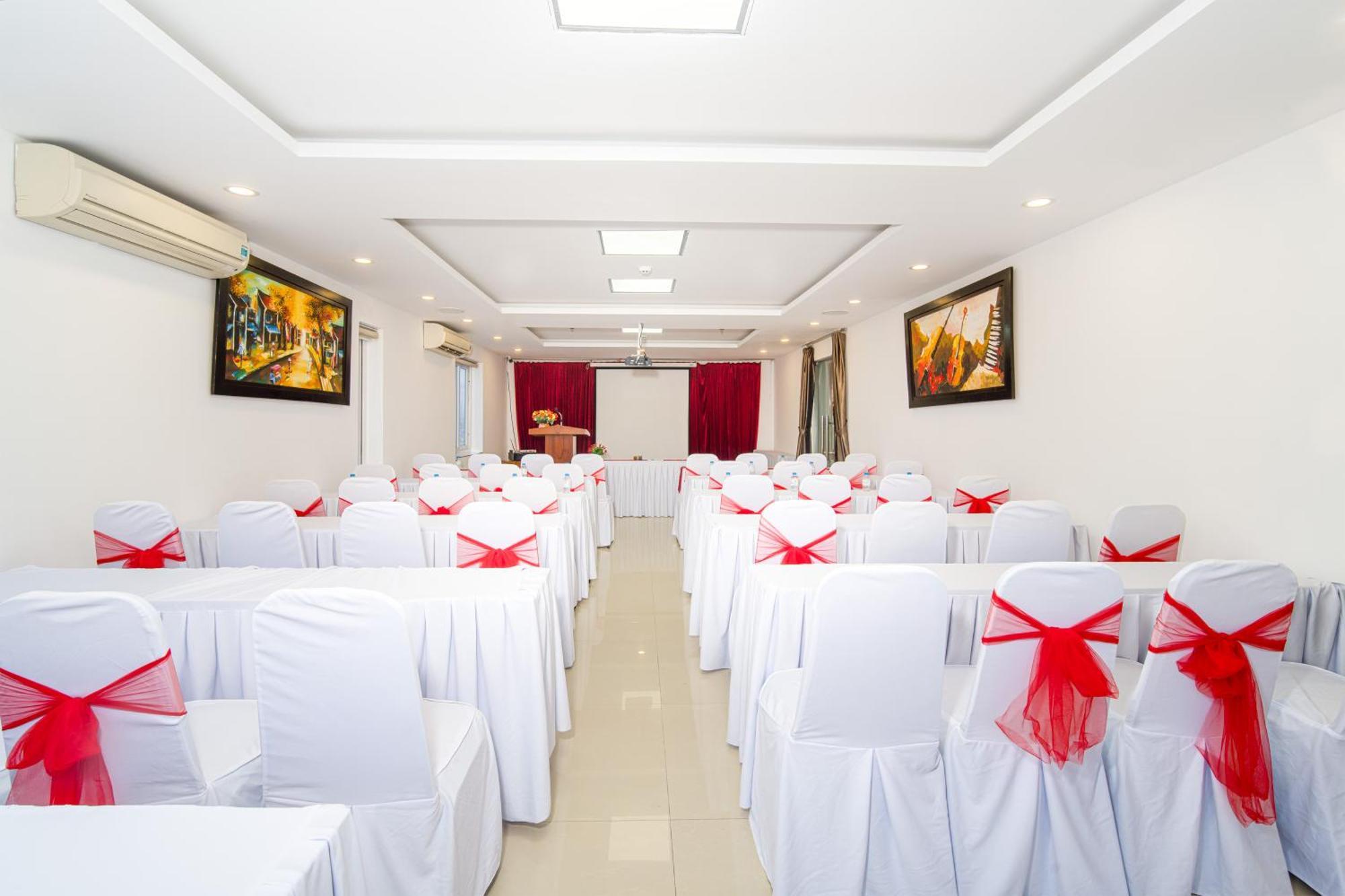 Golden Star Hotel By Thg Đà Nẵng Extérieur photo