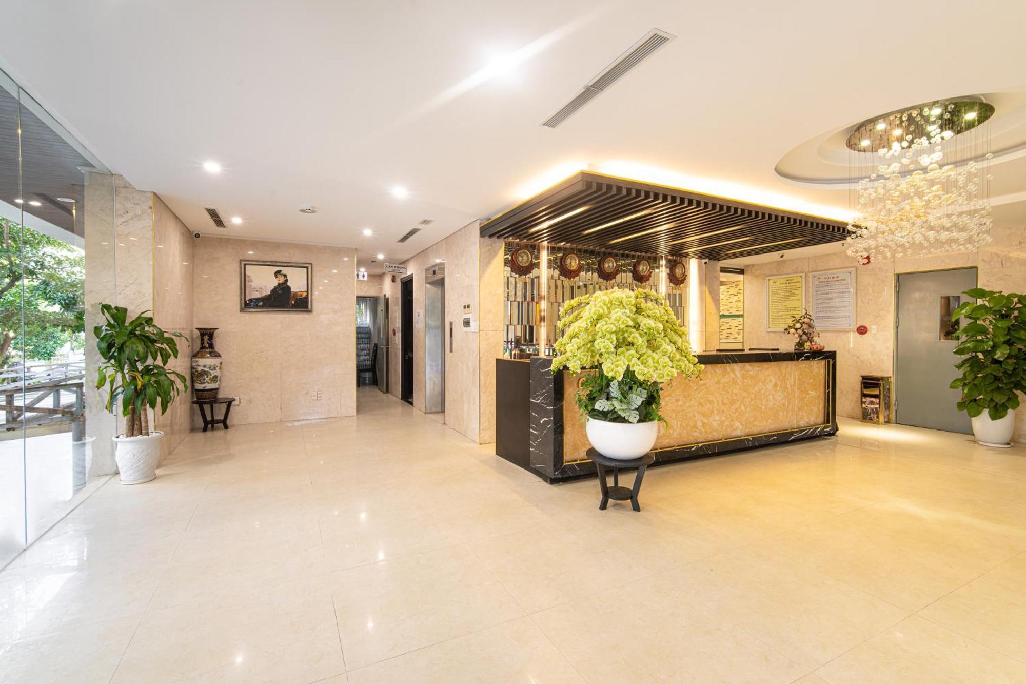 Golden Star Hotel By Thg Đà Nẵng Extérieur photo
