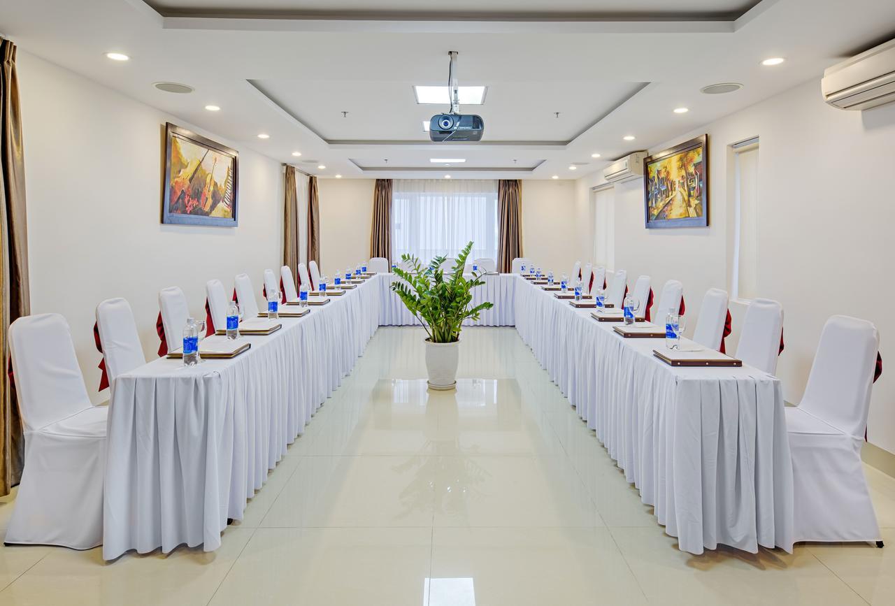 Golden Star Hotel By Thg Đà Nẵng Extérieur photo